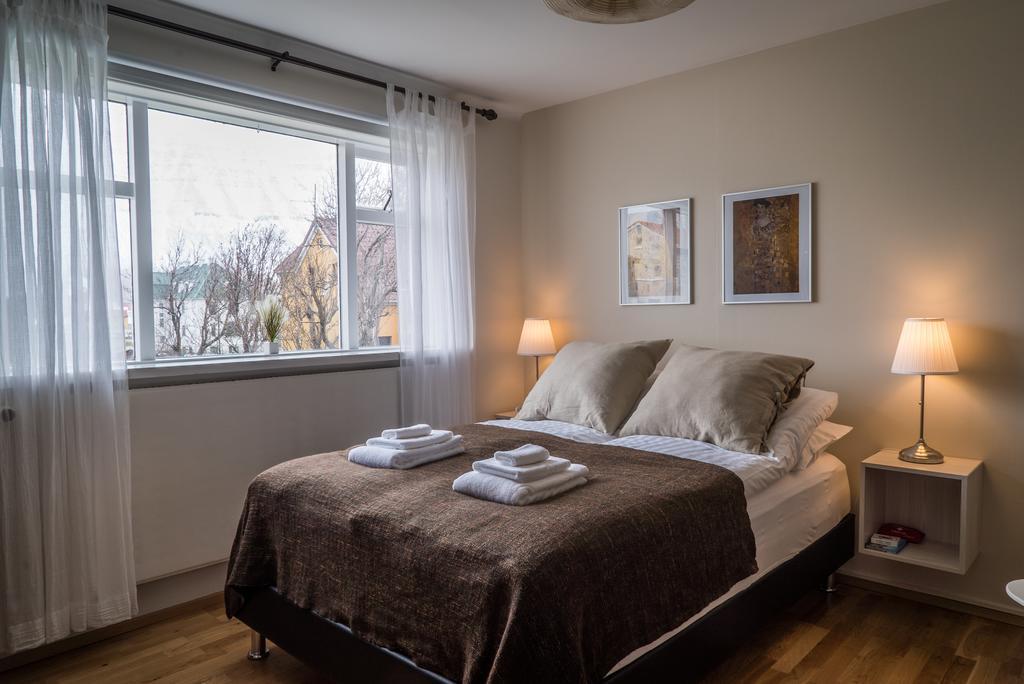 Gentlespace Guesthouse Isafjordur Room photo