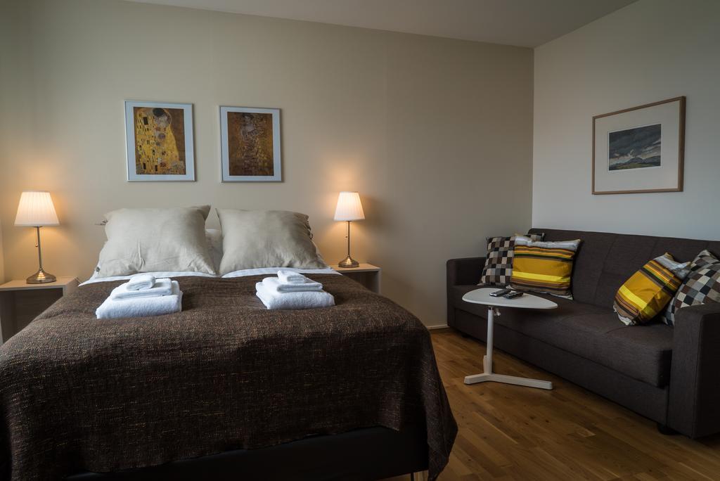 Gentlespace Guesthouse Isafjordur Room photo